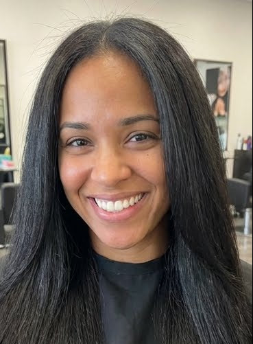 files/Woman_showing_hair_202603181025.jpg